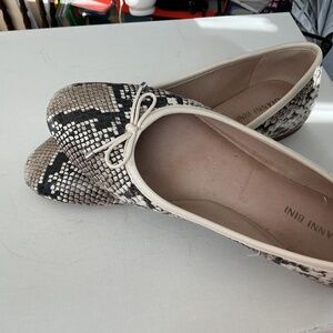 Gianni Bini Ballet Flats Animal Print Size 7.5 M Women Shoes Accessories